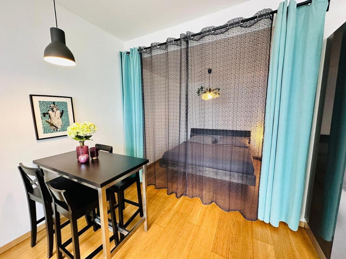 Apartments In Panorama City On 25Th Floor - Amazing View Close To Old Town Bratislava Eksteriør bilde