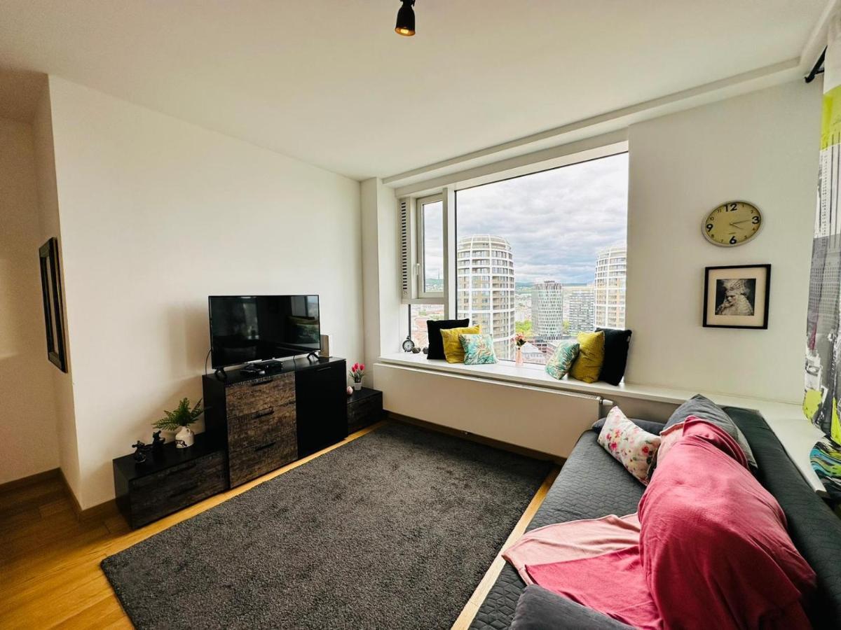 Apartments In Panorama City On 25Th Floor - Amazing View Close To Old Town Bratislava Eksteriør bilde