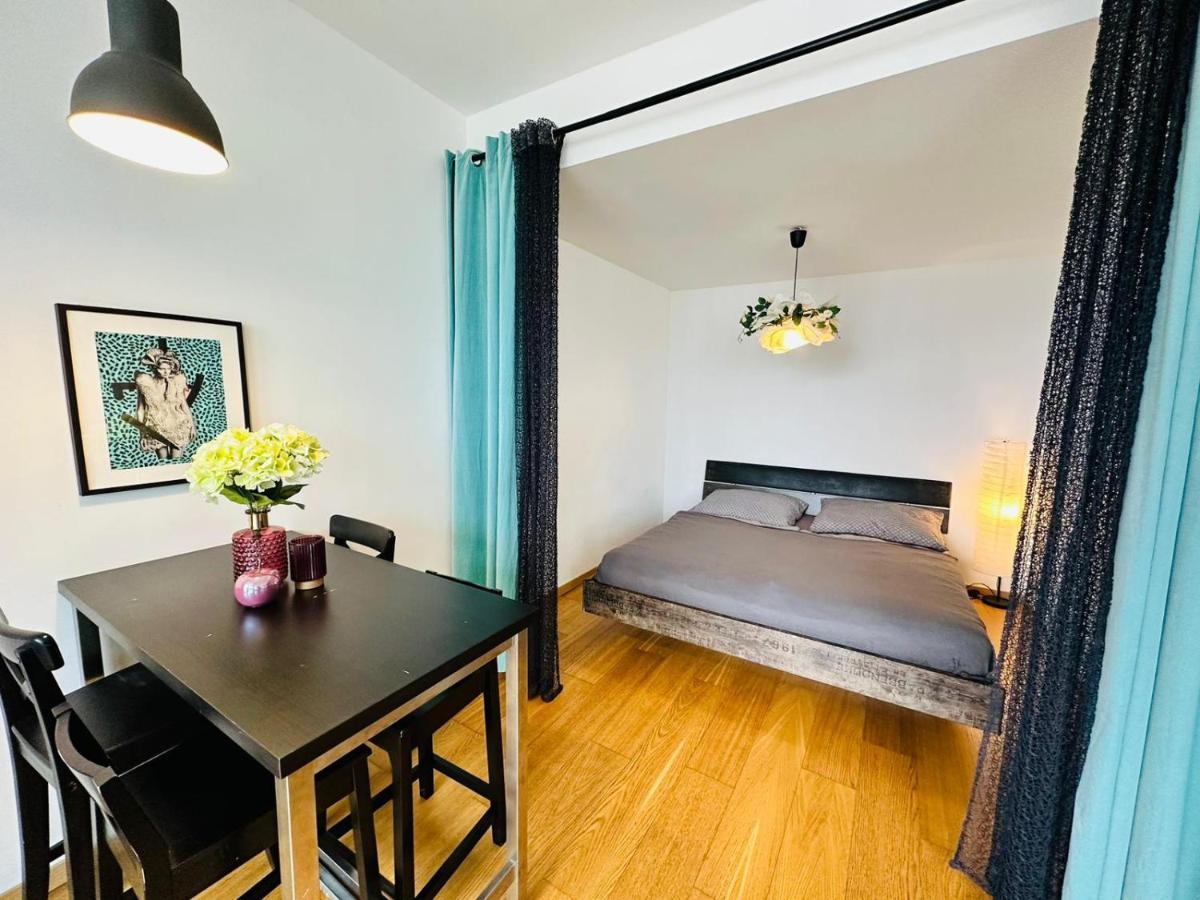 Apartments In Panorama City On 25Th Floor - Amazing View Close To Old Town Bratislava Eksteriør bilde
